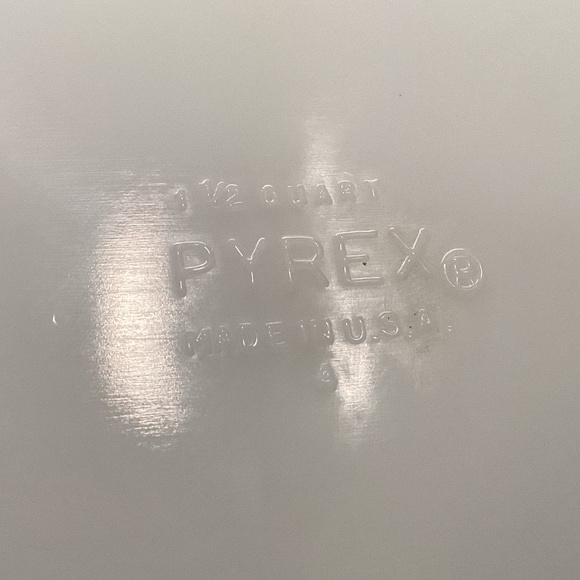 Pyrex Vintage 1959 Promotional ‘Constellations’ Divided Dish w/Cover - Picture 6 of 6